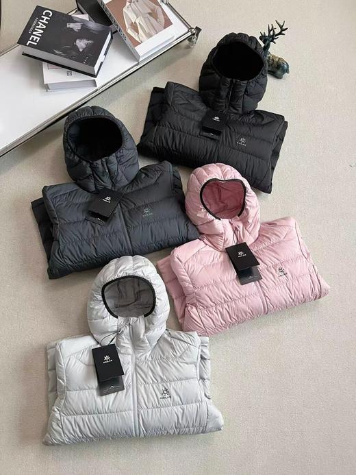 D121013冬季男女户外旅行蓬松保暖连帽轻薄羽绒服 商品图1