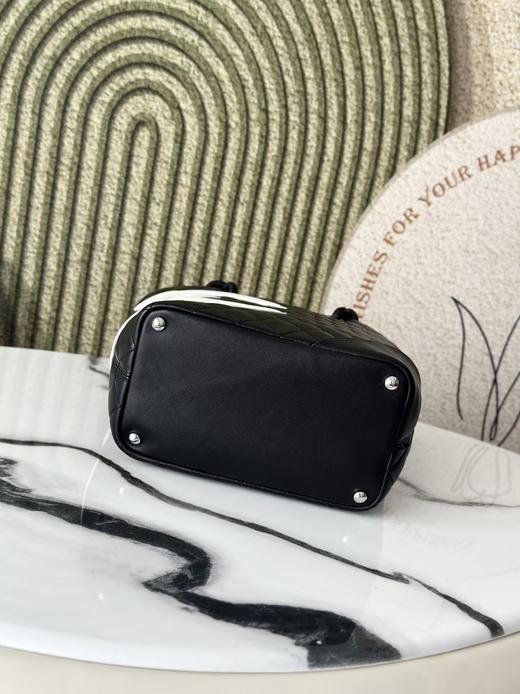 香奈儿 康鹏熊猫色腋下包（LZ） 商品图3