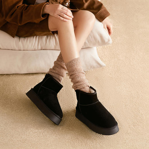 千百度厚底时尚雪地靴女加绒保暖短靴暖暖靴A25703601 商品图2