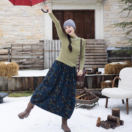 绽放840朵/细条灯芯绒雏菊花苞感半身裙女中长款加厚新款秋冬裙子 商品图2