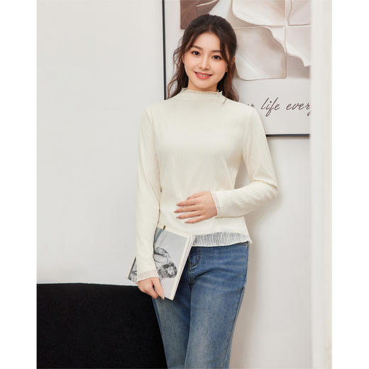 【微胖】 IEF/爱依服2025大码女装秋冬 法式温柔风通勤百搭薄绒蕾丝上衣DP39167-A- 商品图3