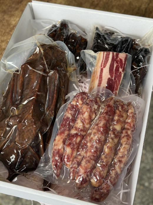 酱货大礼包：酱老鸭，酱肉，酱肠，风干五花肉，原味肠～ 商品图3