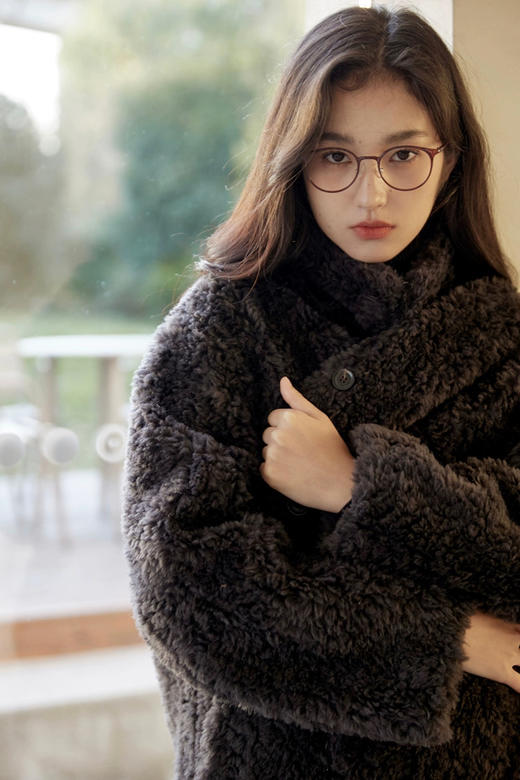 爆款3-5天发货！冬季轻盈高保暖立领单排扣羊羔毛高质感毛毛外套JS3693201 商品图3