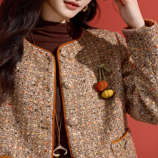 【12/10新品6折】熙世界小香风羊毛粗花呢短外套女秋冬厚款高级感气质圆领开衫上衣 商品图3