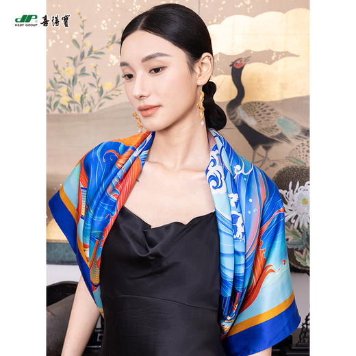 喜得宝文创丝巾《@钱潮》数码大方巾 杭州丝绸100%桑蚕丝素绉缎 商品图3