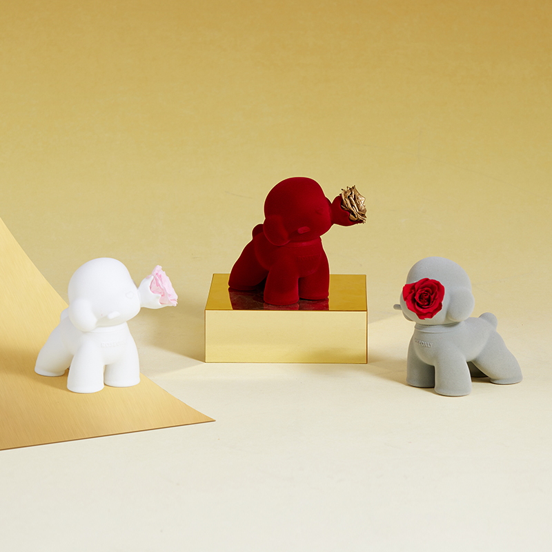 【守爱狗】ROSEONLY诺誓永生玫瑰守爱狗公仔 红色 守爱狗 永生花  送朋友送爱人