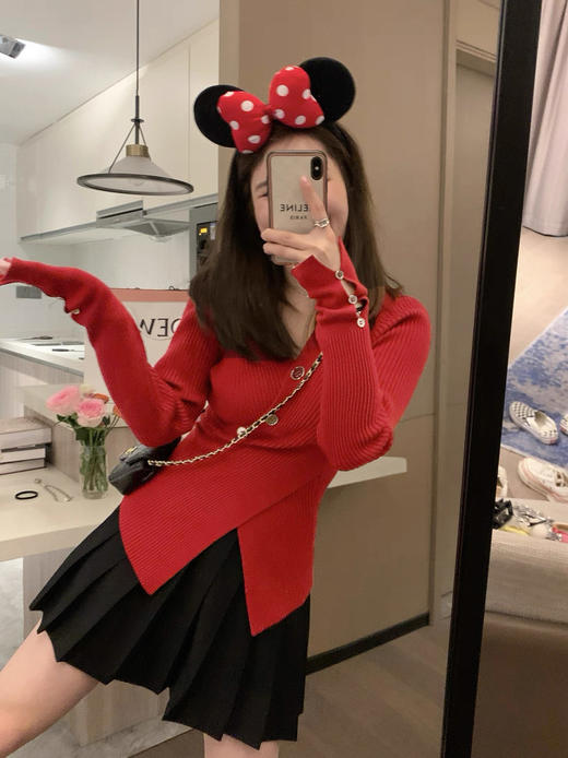 <曾小咸推荐>不规则交叉针织衫 日常129.99 立减60 前600单秒杀69.99！！【预售款，预计3-15天发货】 商品图1