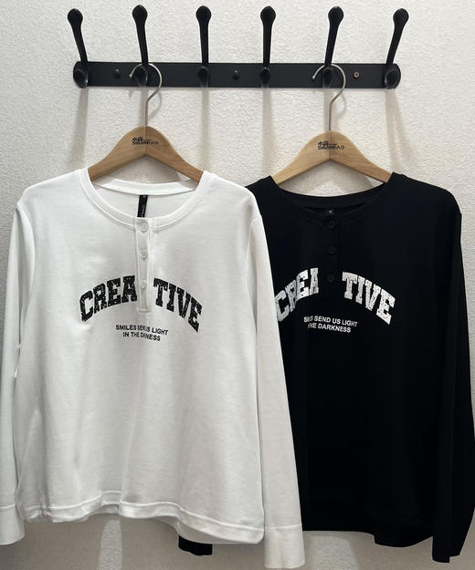 水淼2026春季新品洋气百搭字母印花不变形长袖小衫2200 商品图2