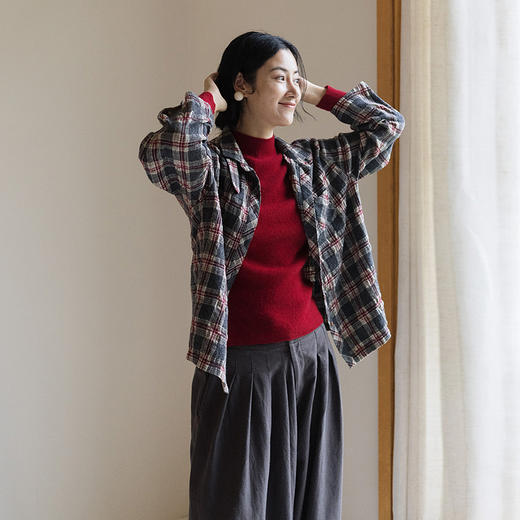 绽放839朵/羊毛棉撞色格纹微皱肌理感长袖衬衫女文艺百搭立领衬衣 商品图0