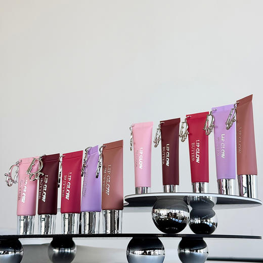 【Dior  lip glow butte吊坠唇蜜】玻璃嘟嘟唇  秋冬滋润唇部 买两支送两支 商品图2