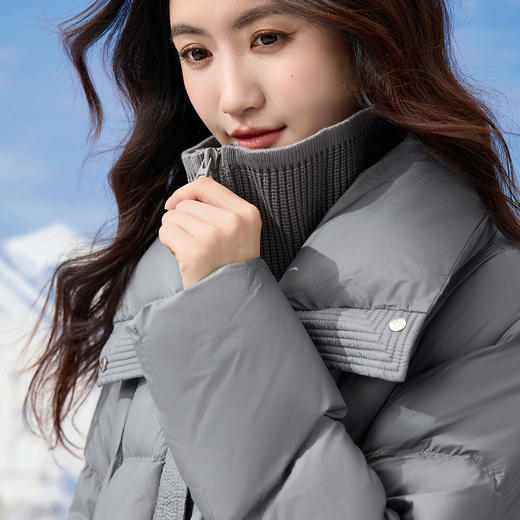 【年货节】熙世界灰色羽绒服女长款冬季2025新款假两件双层领白鸭绒防风外套 商品图4