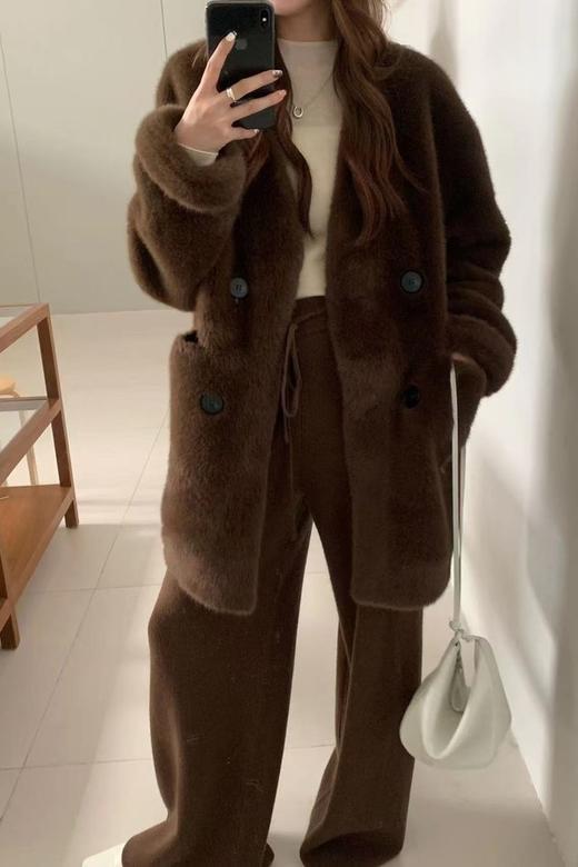 ELLA JADE 经典咖色时髦洋气毛绒皮草外套 21978 商品图4