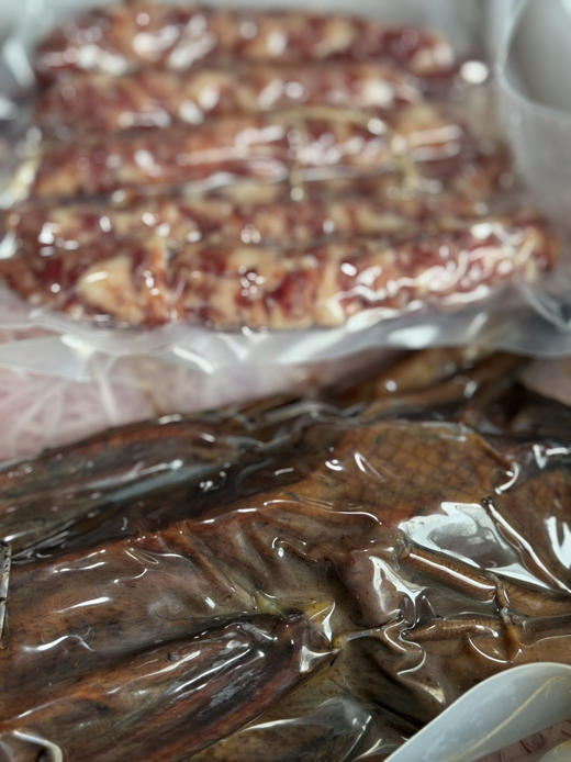 酱货大礼包：酱老鸭，酱肉，酱肠，风干五花肉，原味肠～ 商品图0