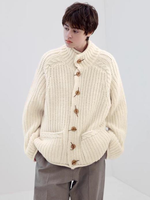 Simple Project/M25193/绳结皮扣粗针羊毛高领毛衣外套 商品图0