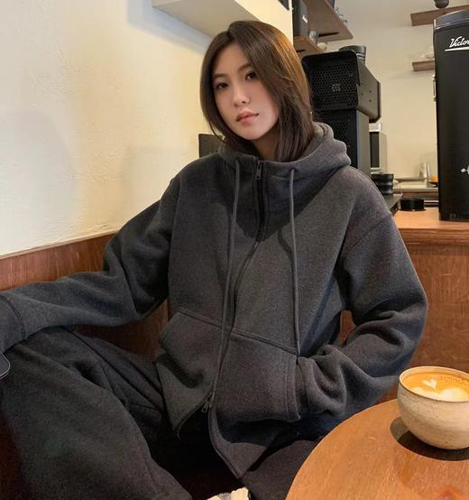 老米优品🎈自留款！超有范的懒人套装！《加厚双面绒连帽拉链外套+小直筒阔腿裤》高级灰，巨显瘦洋气！厚实保暖~ TZ251210A 商品图0