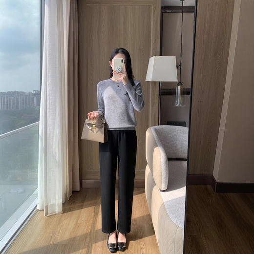 秋冬BI备！2025山羊绒羊毛基础时尚打底衫女圆领内搭长袖针织衫！ 商品图3
