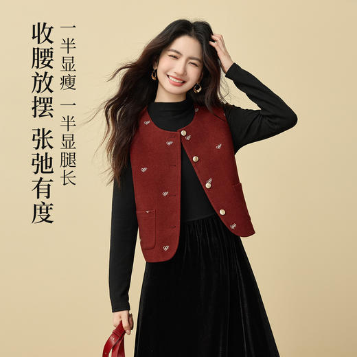 【12/10新品6折】熙世界黑天鹅赫本风连衣裙女秋冬内搭通勤半高领针织拼接丝绒长裙 商品图1