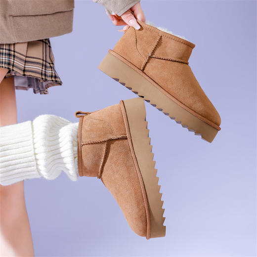 隆丰冬季经典款女士厚底雪地靴A级羊皮毛一体加厚保暖短靴122474 商品图0