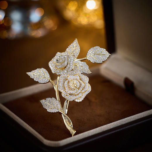 高级感重工微镶锆石玫瑰花胸针，优雅轻奢花束别针时尚西装大衣配饰LY-F-065 商品图0