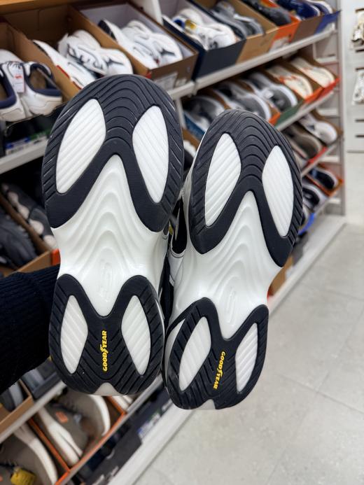 斯凯奇运动系列休闲复古鞋149.9元（线上线下同步销售，不一定有货，介意勿拍）531871-GY 商品图1