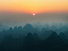 【航拍+相机】遇龙河“金龙巡游”、相公山&大面山日出云海、老寨山、千里江山图4天摄影团（全程连住三晚五星酒店）