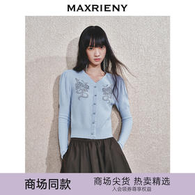 MAXRIENY【商场同款-节庆穿搭】MAXRIENY宫廷复古银色亮片刺绣毛衣(货号:MC85SW792)
