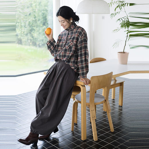 绽放839朵/羊毛棉撞色格纹微皱肌理感长袖衬衫女文艺百搭立领衬衣 商品图2