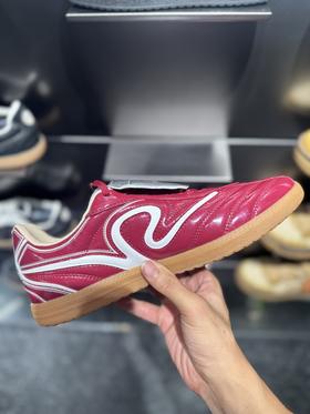 安踏SV|安踏SV系列越位25年新款休闲运动德训鞋男112548003VS【库存有限，如无货将做退款，介意慎拍！】