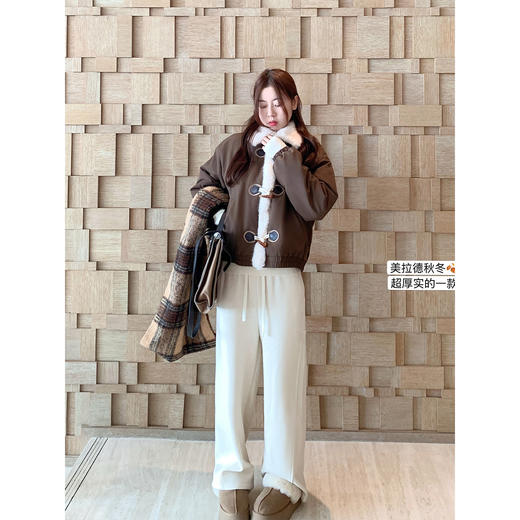 <曾小咸推荐>现货秒杀 ！微信超特价！美拉德复古毛领厚外套 日常319.99 立减130 秒杀189.99！！ 商品图1