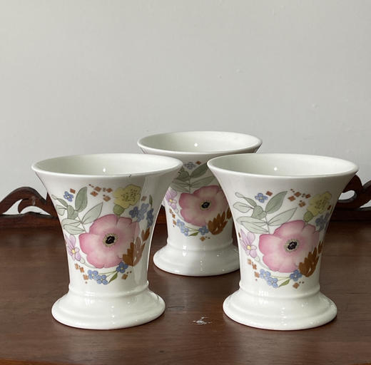 英国Wedgwood Meadow Sweet 花卉纹饰宽口花瓶 B0246 商品图0