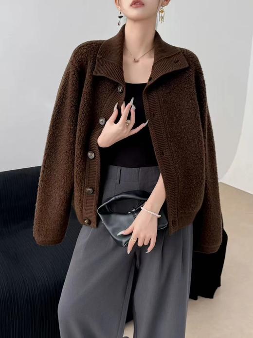 【高品质私服】设计师款品牌订单【全羊毛圈圈纱加厚外套】100%绵羊毛面料，厚实但不笨重，裹在身上像被毛毯环抱住，又暖又弹【无标出货 介意慎拍】WD 商品图5