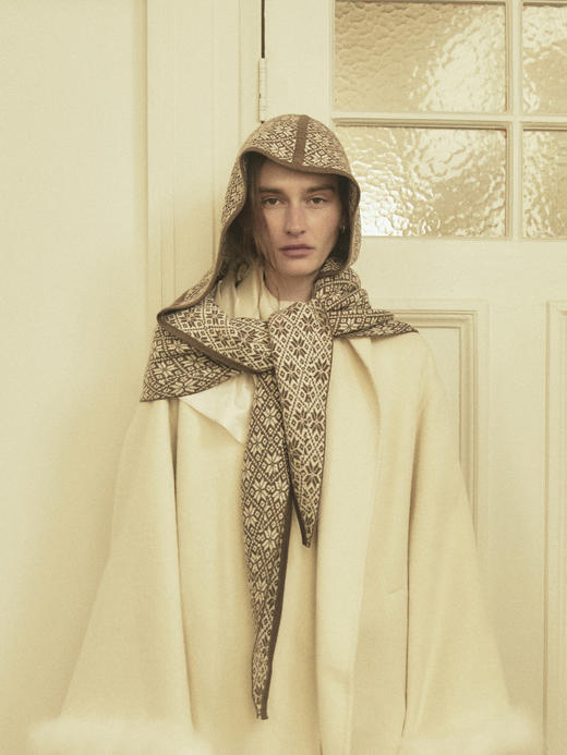 VC｜HD24021 Carol scarf bonet [ 连帽围巾披肩 卡其 ]【HOLIDAY】 商品图0