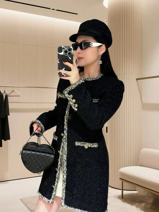 香奈儿 25秋冬新款 圆领捆边编织长款外套(TM) 商品图3