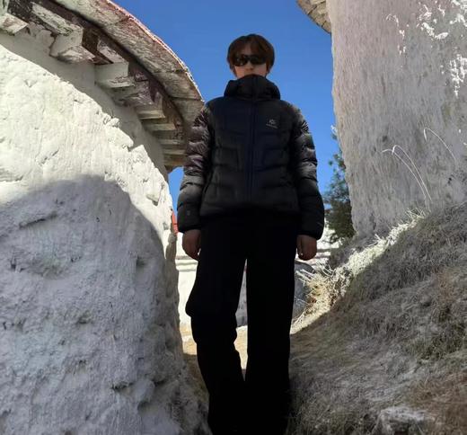 D121148轻量保暖防泼水防风户外运动登山御寒连帽羽绒服 商品图8