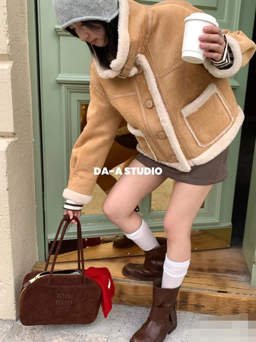 缪缪 25秋冬款 长手柄麂皮公文包（MM） 商品图2