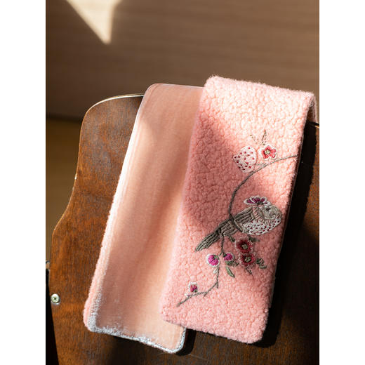 牧衣游原创 进口羊毛混纺羊羔毛围巾保暖 南有【不支持会员折】 商品图1