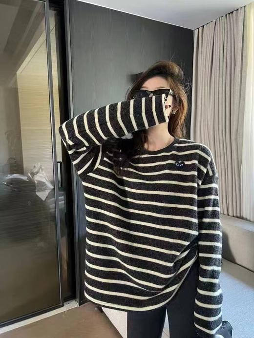 D121163超显瘦的撞色条纹兔绒加厚冬季长袖T恤 商品图6