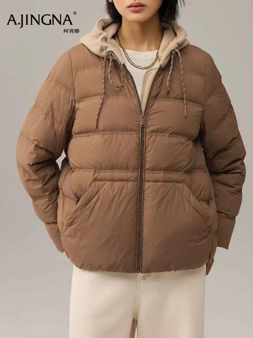 【结构撞色】阿菁娜冬季新款结构撞色羽绒服短款连帽设计显高宽松慵懒感F30D216029 商品图0