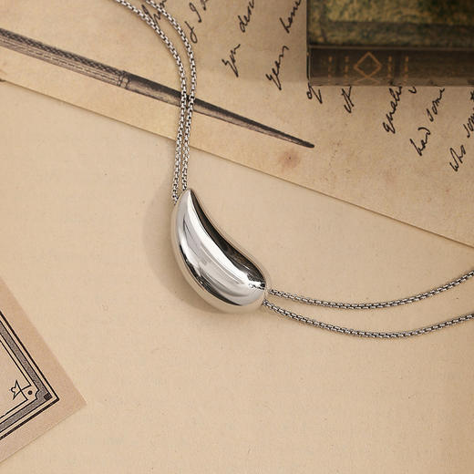 【戚薇&刘孜同款】Retro Chic意大利复古时尚首饰 小水滴项链 商品图3
