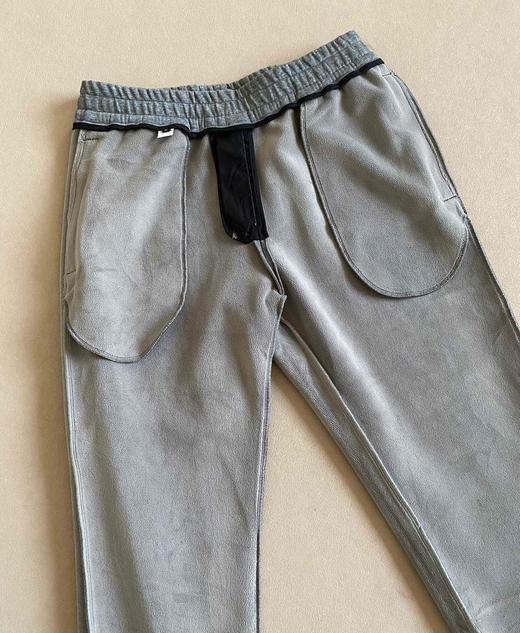 杰尼亚加绒卫裤 商品图4