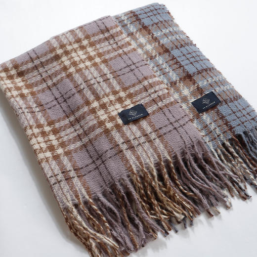 DM奶油风韩系格纹围巾-纪念日百货门店同款168094434 商品图0