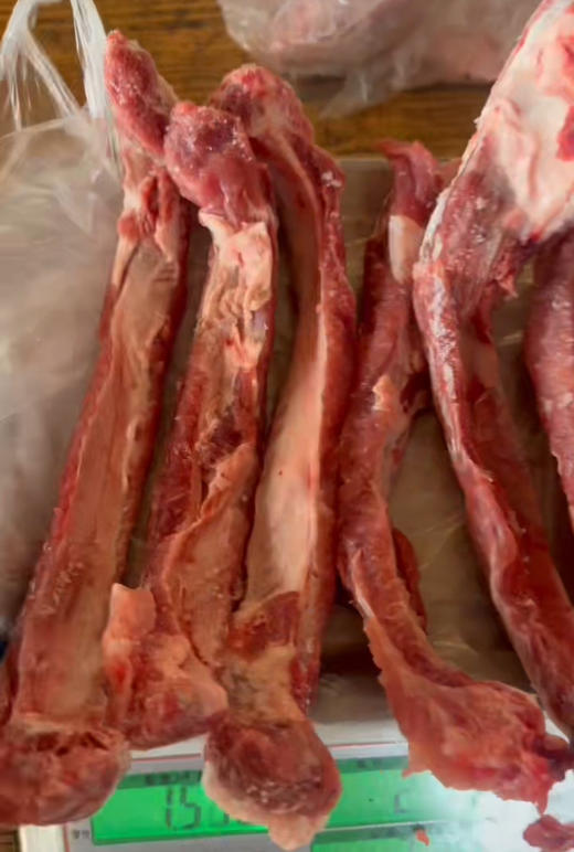 散养跑山猪，纯土猪净排骨，三斤一份！ 商品图0