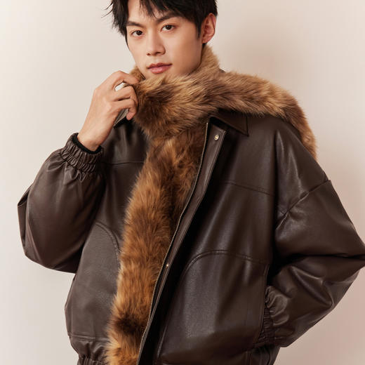 gxg.jeans男装 双色pu皮时尚轻薄款翻领宽松羽绒服外套25年冬新品 商品图2