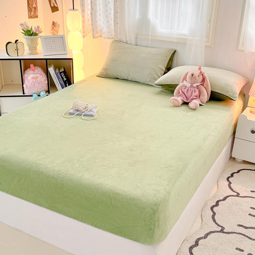 欧喜璐冬季牛奶绒床笠 |  加厚加绒款亲肤透气 防滑不易移位 温暖舒睡一整晚 八色可选 商品图2