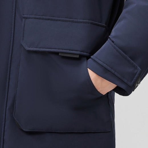 【户外系列】个调 2025冬季新款鹅绒服男高端户外加厚保暖羽绒服连帽工装风大毛领2029 黑色/藏蓝/安哥拉红 170-195 保暖时尚 商品图5