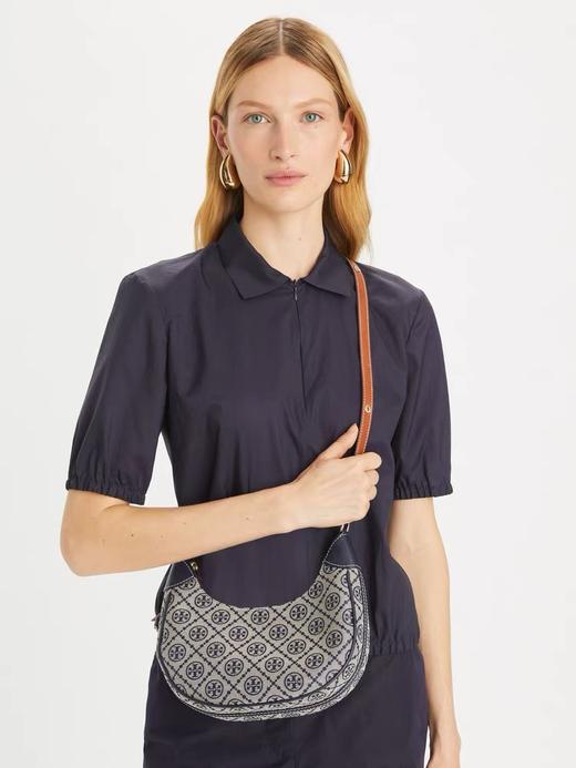 【品牌授权】【礼盒礼袋】Tory Burch女包Monogram老花腋下包单肩斜挎月牙包 商品图2