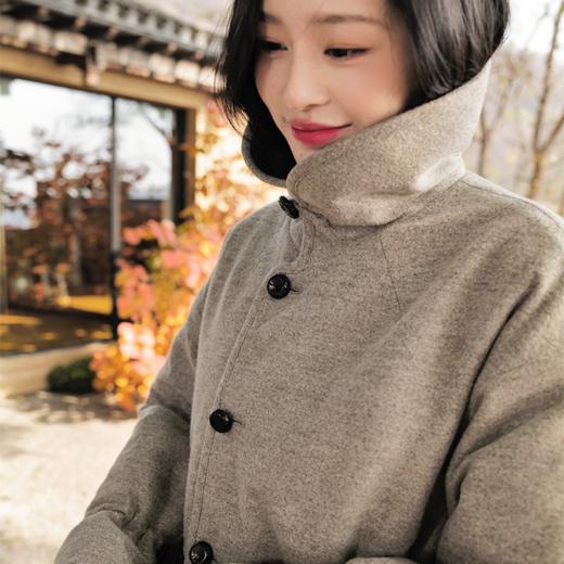 元宝藏趣 雪中三友暗绣纹 毛绒大元宝领琵琶襟 双面穿棉外套 商品图2