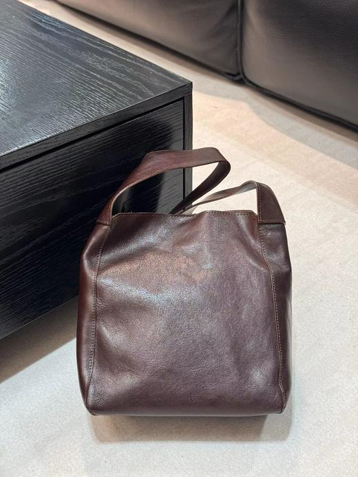 D121124百搭日常轻便随性牛皮HOBO单肩腋下包 商品图2