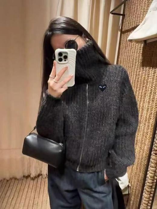 D121103新款女生宽松版型休闲感短款针织拉链外套 商品图0