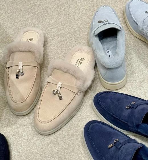 低调老钱风 老渠道  lp毛毛半拖鞋  海狸鼠毛！ 区别市场货  柔软舒适休闲鞋 商品图0